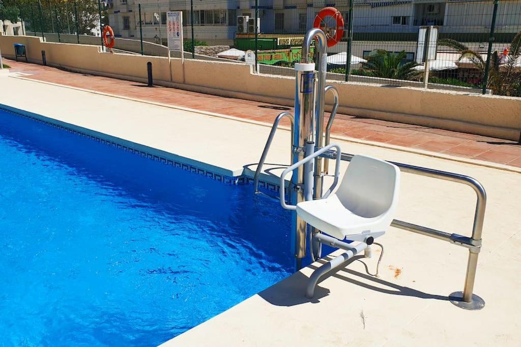 Apartamento A Pie De Playa Con Terraza Y Piscinas Apartamento Benalmádena Exterior foto
