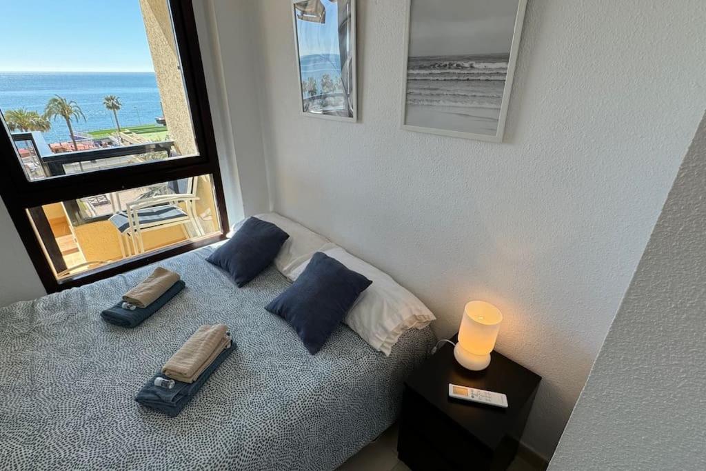 Apartamento A Pie De Playa Con Terraza Y Piscinas Apartamento Benalmádena Exterior foto